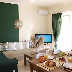 Sweet Vassia Apartment