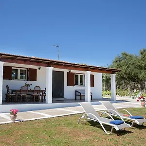 Сasa de vacaciones Irene By Antigone *