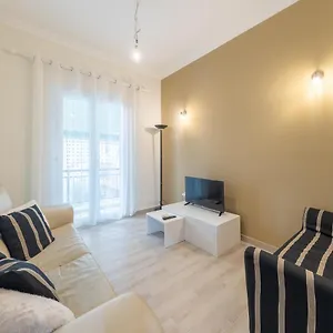 Island's Happy Apartment