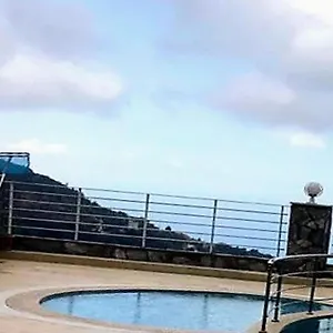 Gracses Adonis Holiday park *