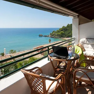 House On The Sea *