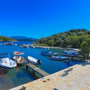 Theophilos Ena Apartamento Agios Stefanos (Thinali)