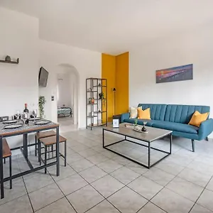 Icarus Near The Beach, By Ionian Luxury Apartment Perama (Corfu)