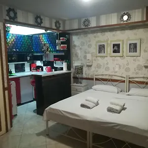 Pento Apartment *