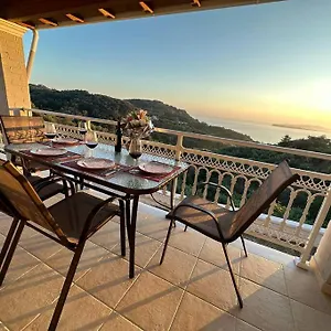 Long View Villa *