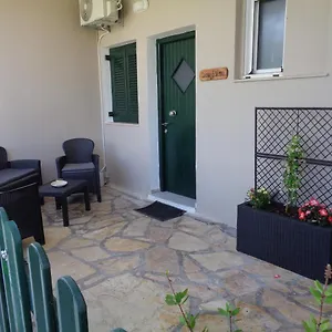 La Casa Di Mezzo