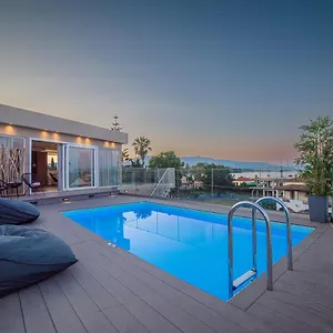 Apartment Daedalus Luxury - Seaview & Heated Pool *