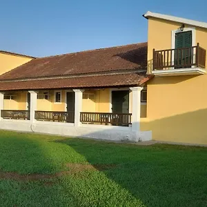 Giannoula Apts מלון דירות Astrakeri