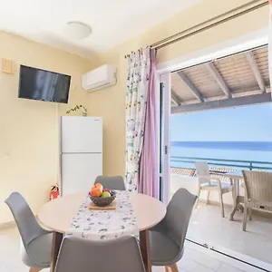 Amazing Sea View Balcony Ginos 123 *