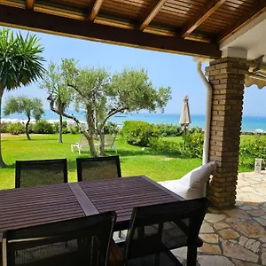 度假居 Corfu Menigos *