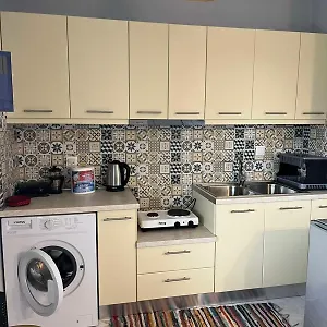Διαμέρισμα Alexandra's Little House