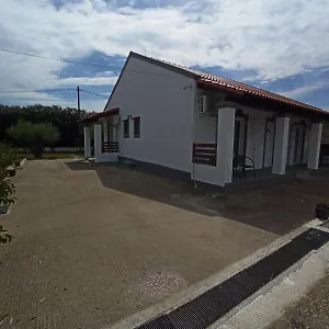 Vila. Dionysos Агиос-Георгиос