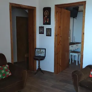 Captain Spiros House * Lakones