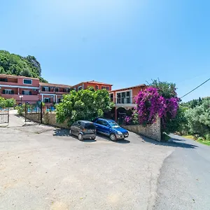 Arianna Deluxe 20 Apartment Paleokastritsa
