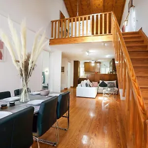 Ninemia Luxury Loft Διαμέρισμα *