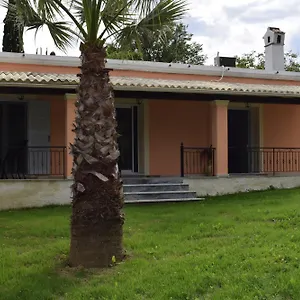 Holiday home The Valley House Kanakades