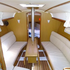 Bed On Boat 32021 Corfu Πλωτό κατάλυμα *