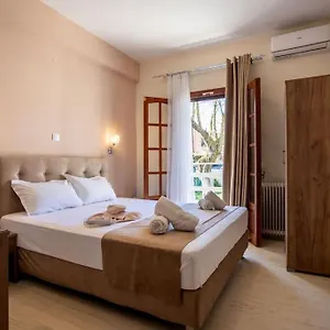 Evridiki Villa *