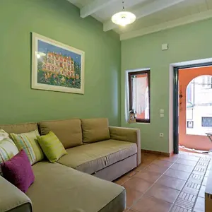 Διαμέρισμα Granny's Little House Evropouloi