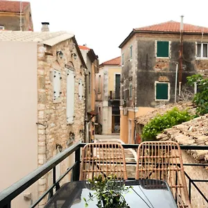 Lejlighed Burnelia Vacation Maisonette