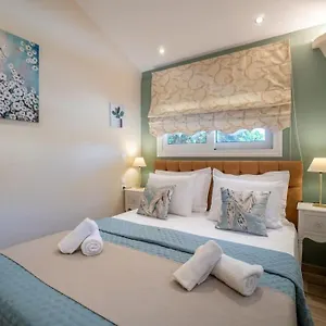 Апартаменты Ocean View Oasis - Palaiokastritsa