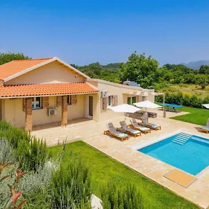 Villa Stamatella By Velonádes