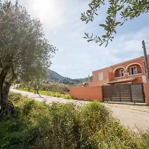Markatis House With Views To Corfu East