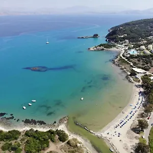 Tanjas Close To The Apartment Agios Spyridon (Corfu)