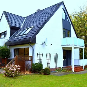 Waldstraße - Whg 26 *