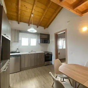 Apartman Theo *