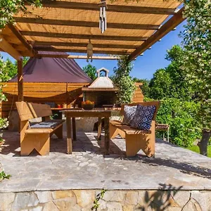 Kipos Issos Corfu Holiday home Linia