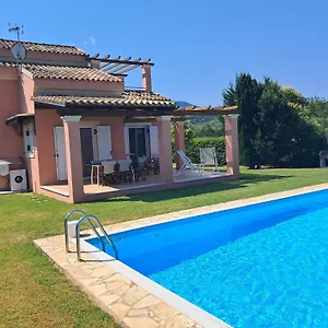 Vakantiehuis Filia Almiros strand