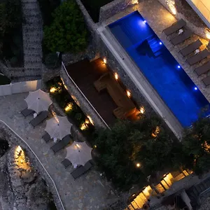 Elysian Shores Beachfront فيلة
