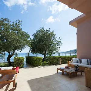 ヴィラ Corfu Beachfront