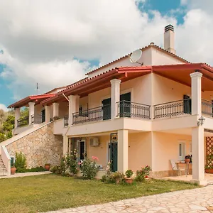 Holiday home Eleni *