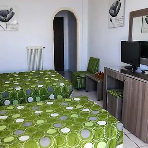 Hotel Philippos 2*