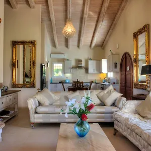 Oleander Villa