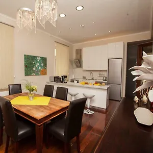 Tatil Evi Luxury Maisonette In Town *