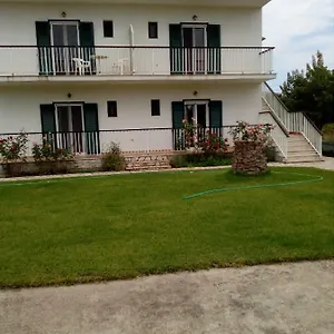 Kır Evi Sam΄s Agios Georgios (Corfu)