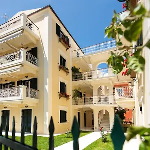 Kirki Appartement *