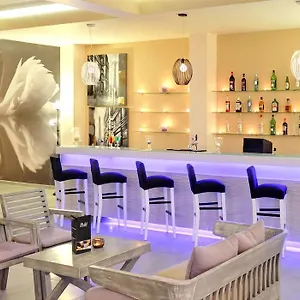 The Royal Grand 3* Perama (Corfu)
