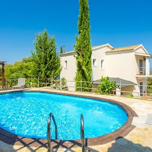 Villa Mavrikia Sfakera