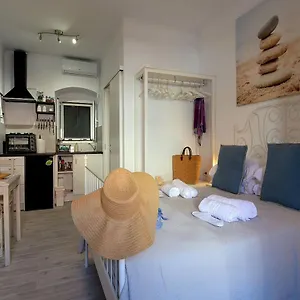 Corfu Bonzai شقة