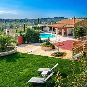 Villa Emily In